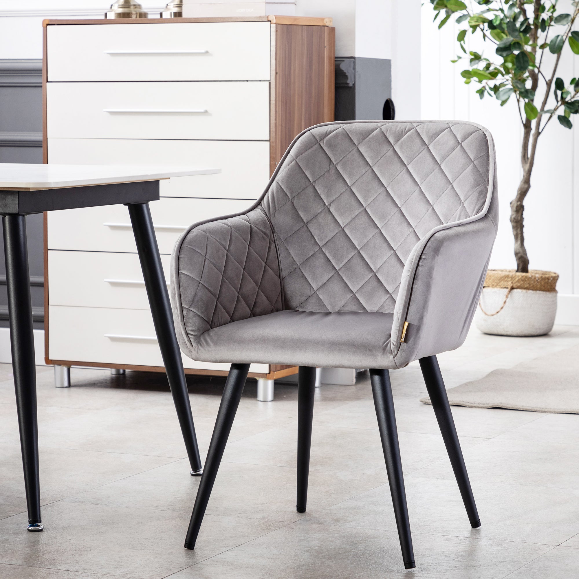 Dalton ergonomic task outlet chair